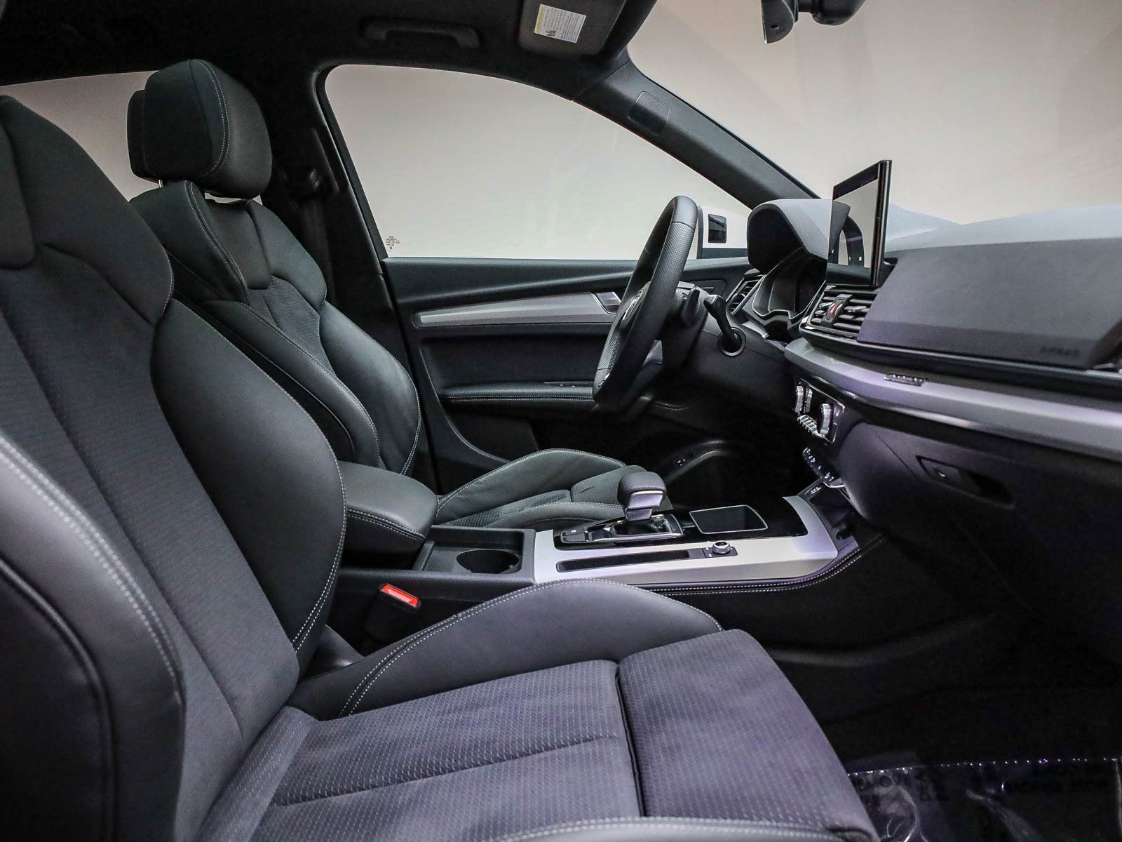 Used 2024 Audi Q5 e Premium Plus image 18