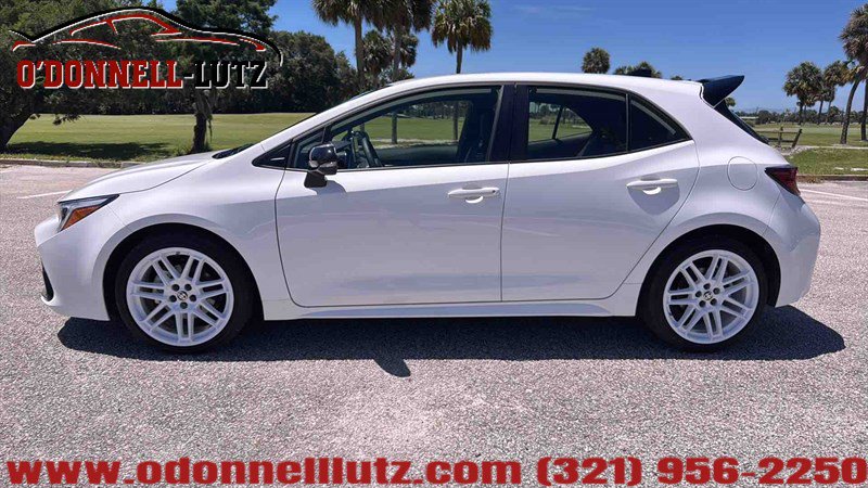 Used 2026 Toyota Corolla SE FWD image 3