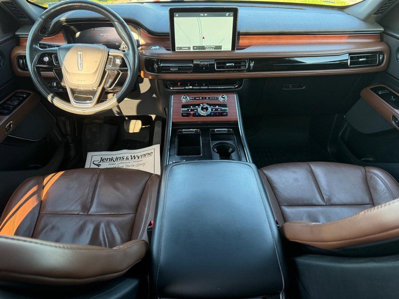 Used 2022 Lincoln Aviator Reserve w/ Equipment Group 201A AWD/4WD image 14