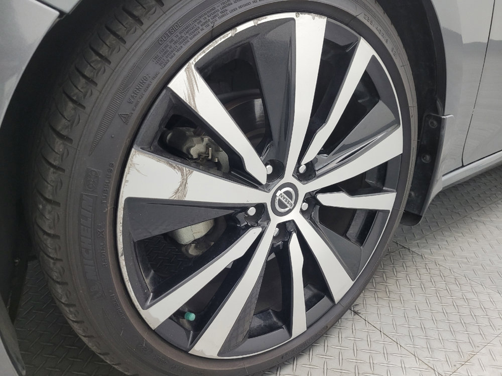 Used 2020 Nissan Altima 2.0 Platinum image 31