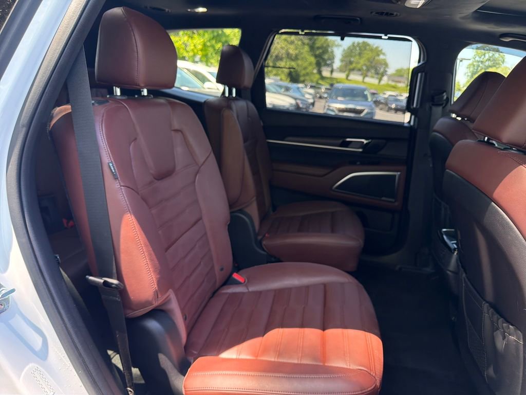 Used 2023 Kia Telluride SX Prestige AWD/4WD image 34