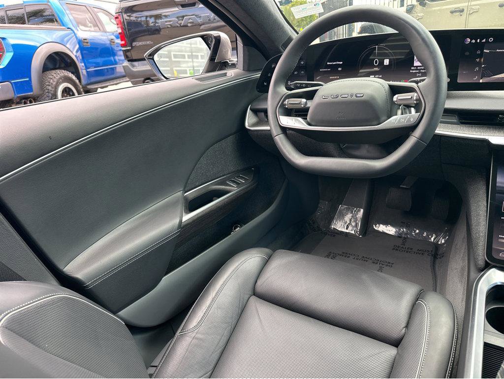 Used 2024 Lucid Air Touring AWD/4WD image 19