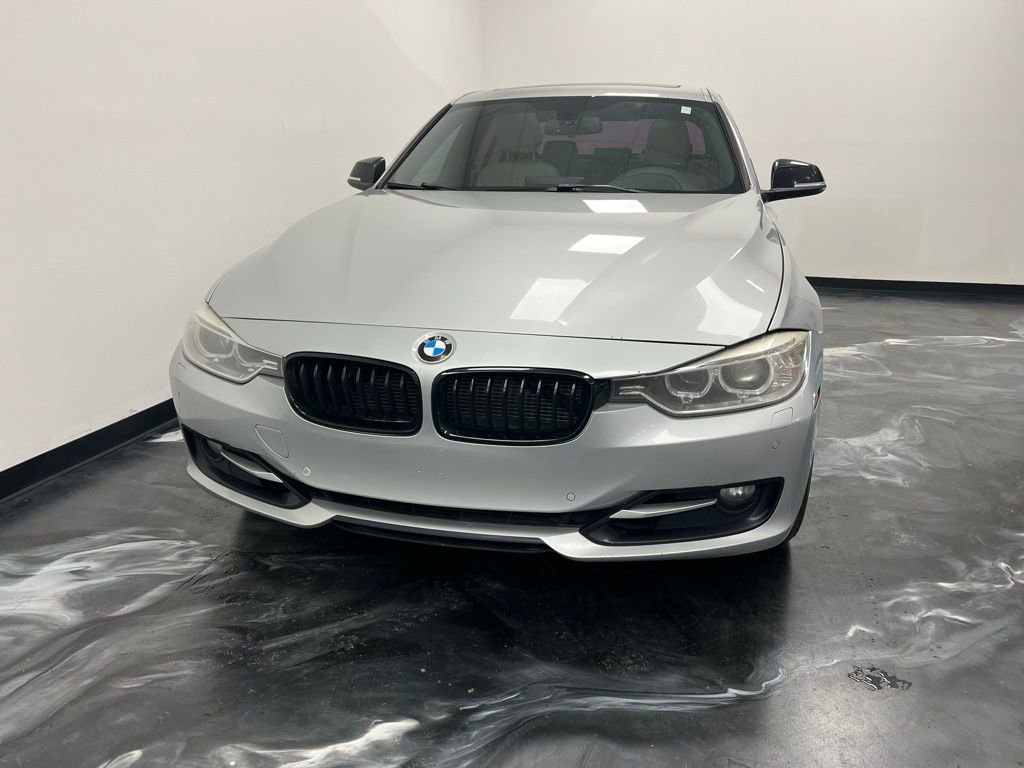 Used 2014 BMW 328i xDrive Sedan image 3