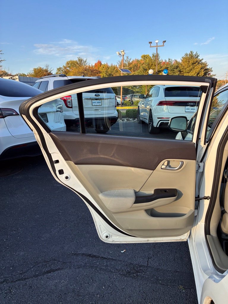 Used 2012 Honda Civic LX image 23