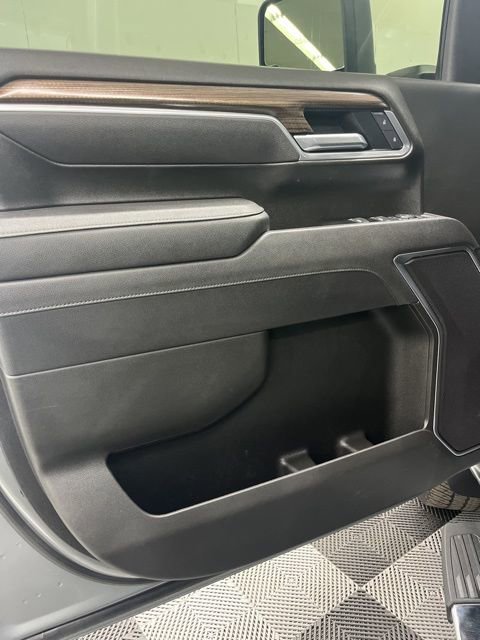 Used 2025 Chevrolet Silverado 3500 LT w/ All Star Edition image 13