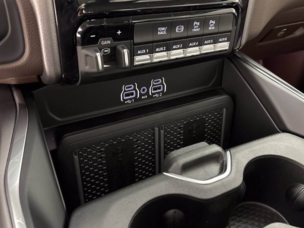 New 2027 RAM 3500 Laramie AWD/4WD image 43