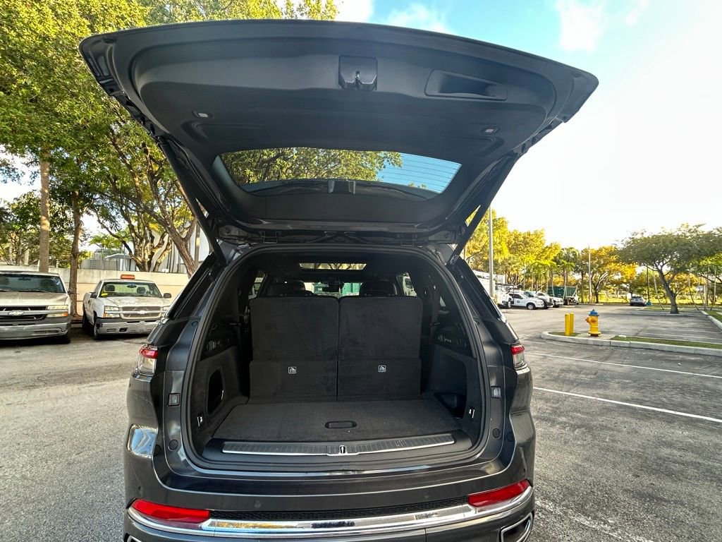 Certified 2021 Jeep Grand Cherokee L Overland w/ Luxury Tech Group IV image 45