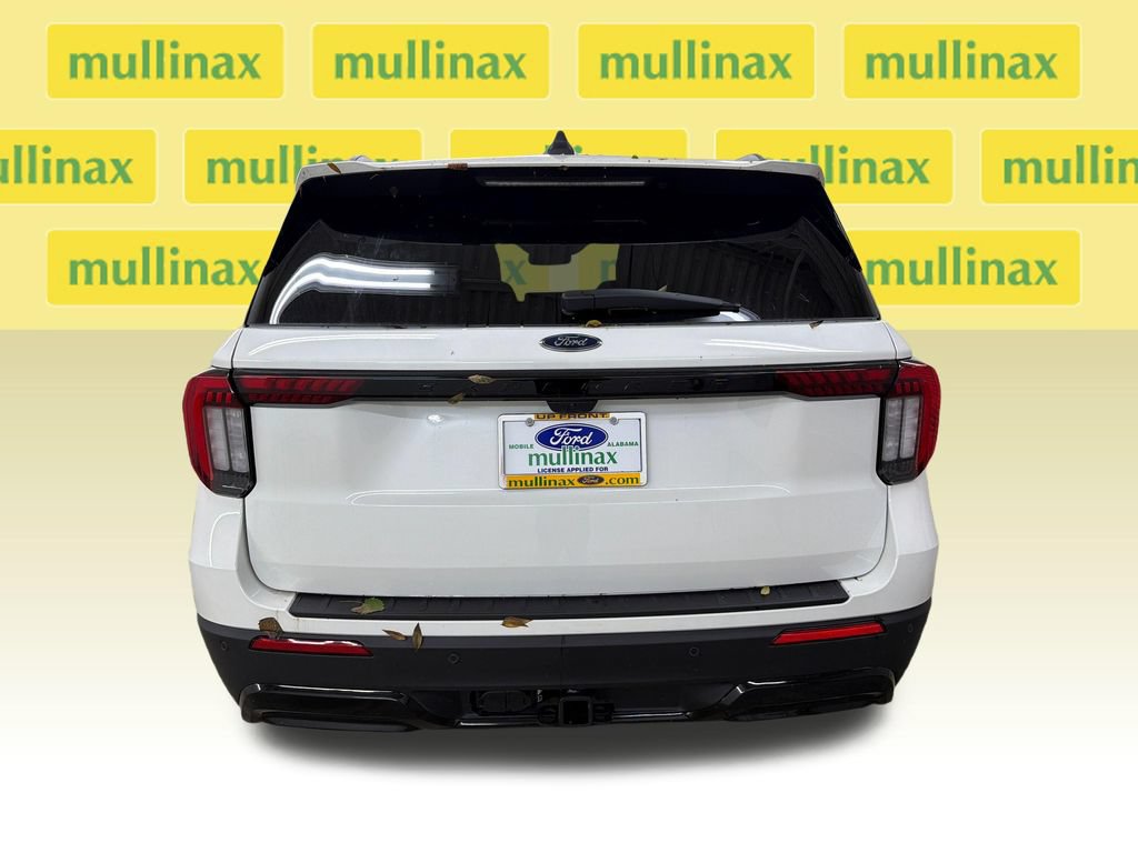 New 2026 Ford Explorer ST-Line w/ ST-Line Street Pack RWD image 7