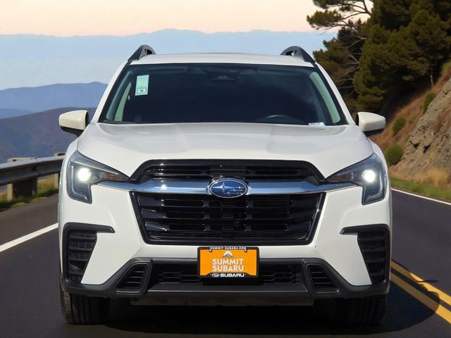 Certified 2024 Subaru Ascent Premium w/ Convenience Package image 3