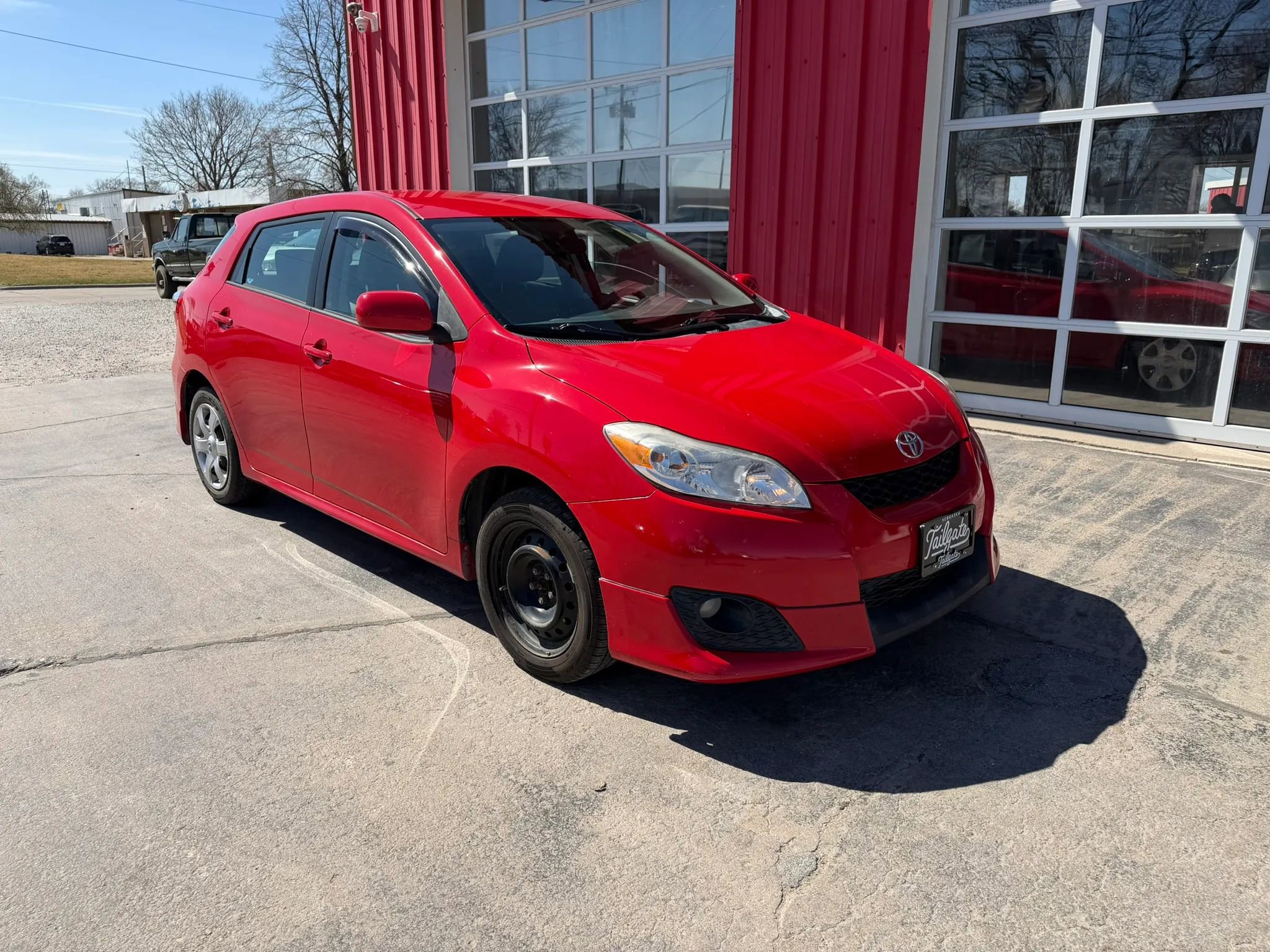 Used 2010 Toyota Matrix FWD image 2