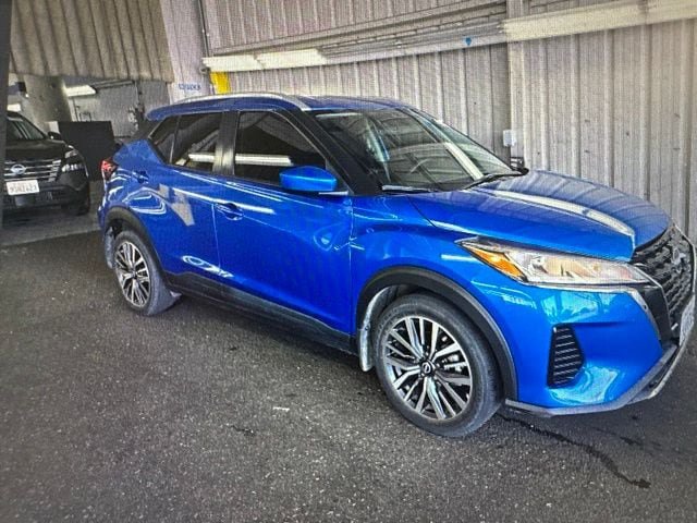 Certified 2024 Nissan Kicks SV FWD image 12