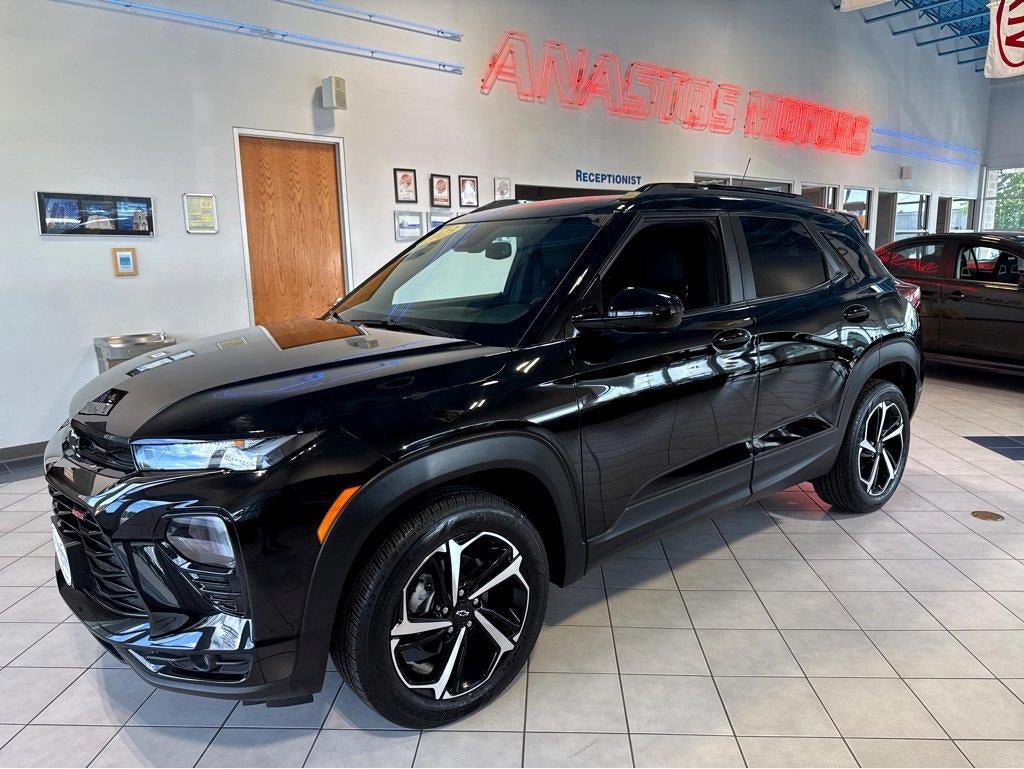 Used 2023 Chevrolet TrailBlazer RS w/ Technology Package AWD/4WD image 8