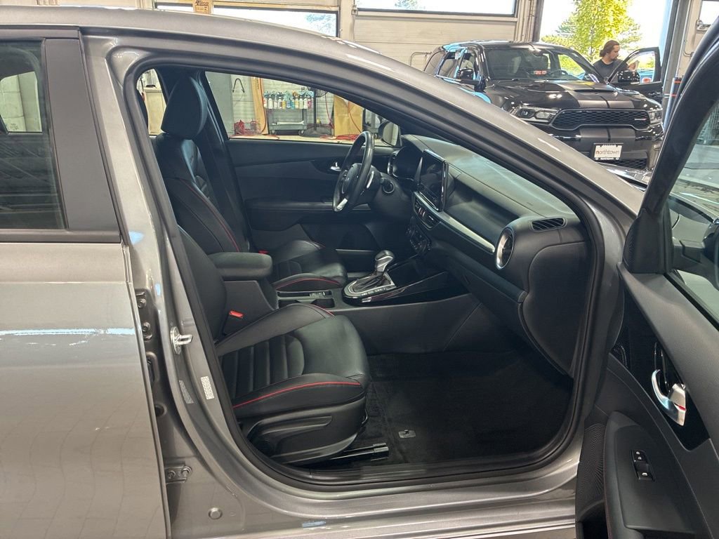 Certified 2023 Kia Forte GT w/ GT2 Package image 8