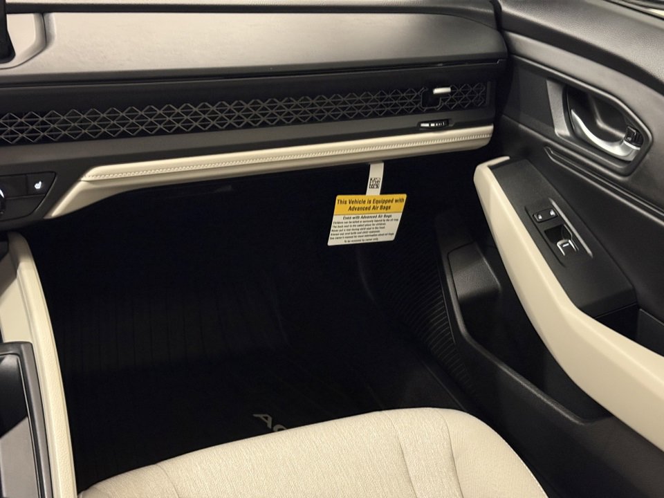 New 2025 Honda Accord SE image 12