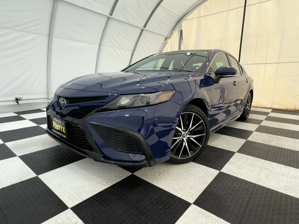 Used 2024 Toyota Camry SE w/ Cold Weather Package