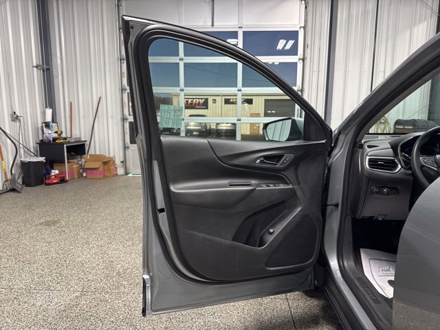 Used 2023 Chevrolet Equinox LT image 7