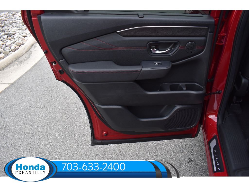 New 2026 Honda Pilot Black Edition image 29