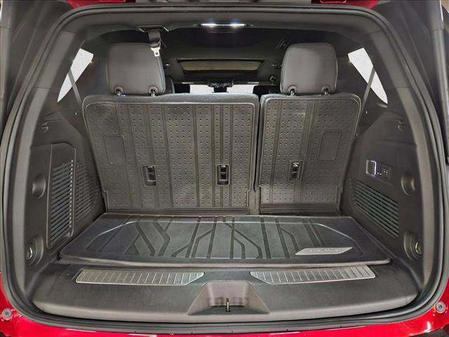 Used 2024 Chevrolet Tahoe Premier w/ Premium Package 2 RWD image 6