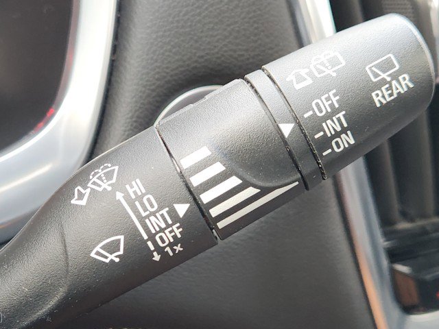 Used 2022 Chevrolet Traverse Premier w/ Redline Edition image 42