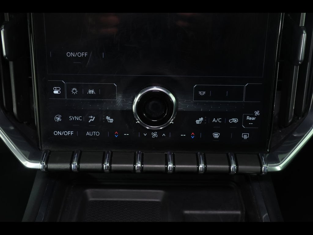Used 2025 GMC Acadia Elevation FWD image 28