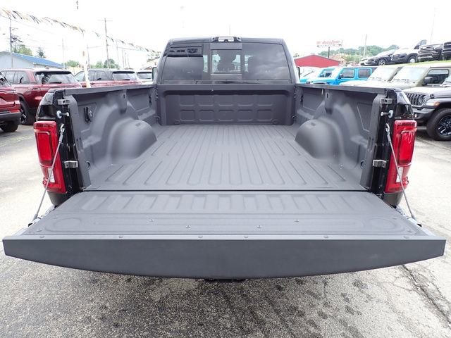 New 2026 RAM 3500 Laramie AWD/4WD image 5