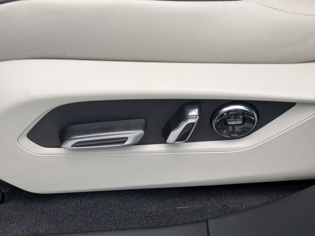 Used 2025 Acura RDX SH-AWD w/ Advance Package image 19