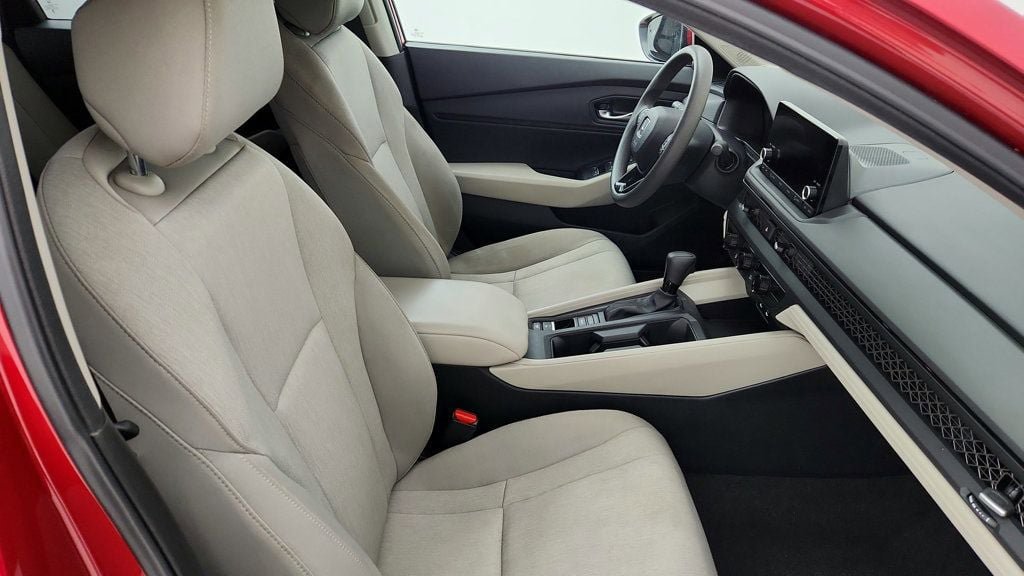 Used 2024 Honda Accord EX image 24