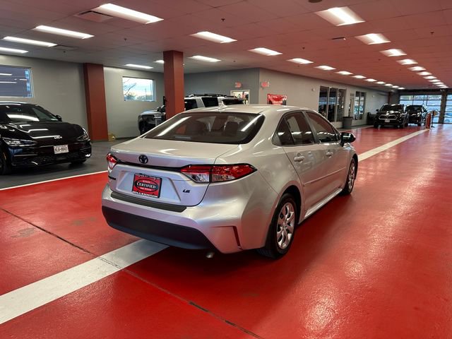 Certified 2025 Toyota Corolla LE image 4