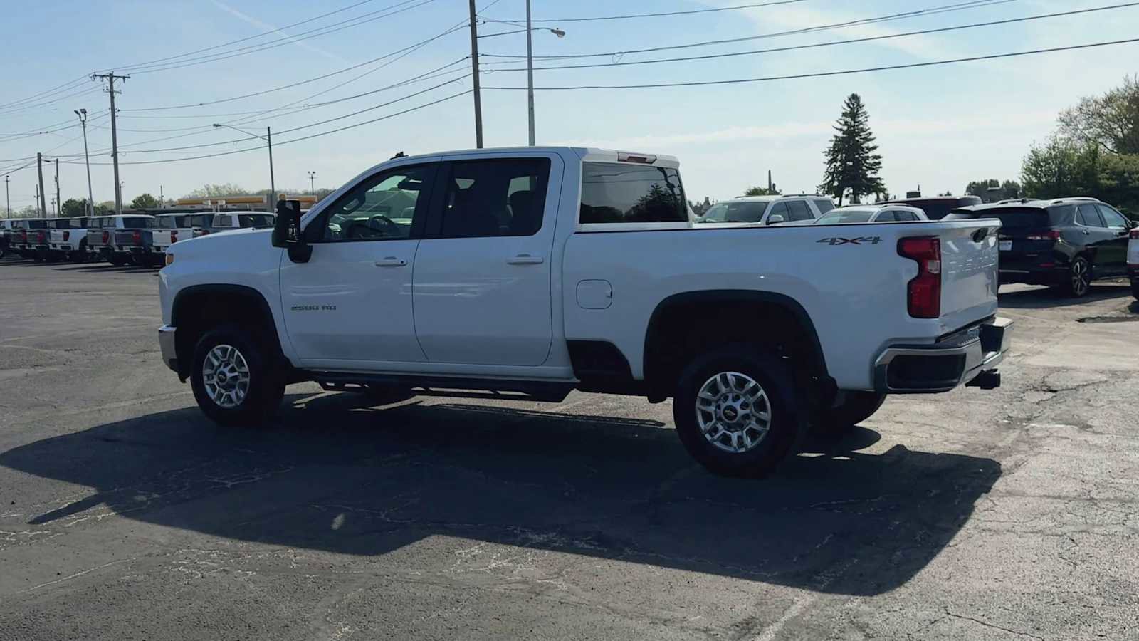 Certified 2022 Chevrolet Silverado 2500 LT w/ Convenience Package AWD/4WD image 6