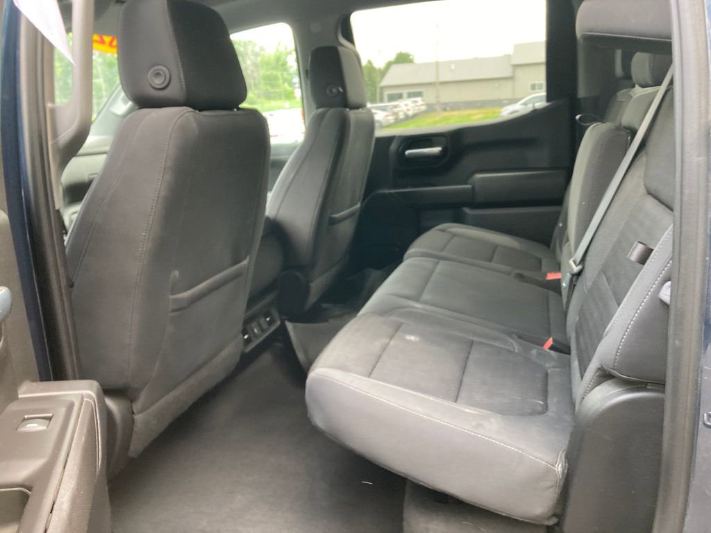 Used 2021 Chevrolet Silverado 1500 LT w/ Convenience Package II image 29