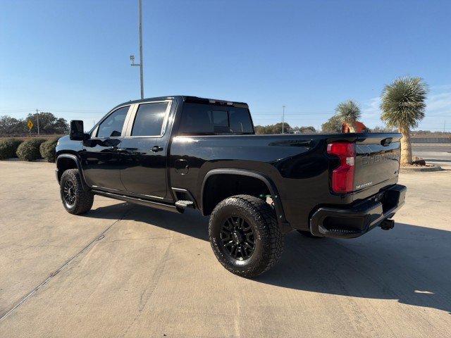 Used 2024 Chevrolet Silverado 2500 ZR2 w/ Technology Package image 14