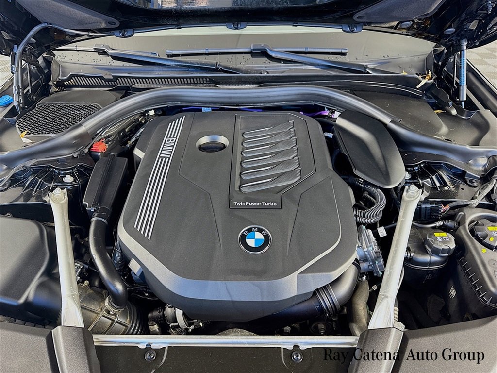 Certified 2023 BMW 540i xDrive w/ Premium Package image 32