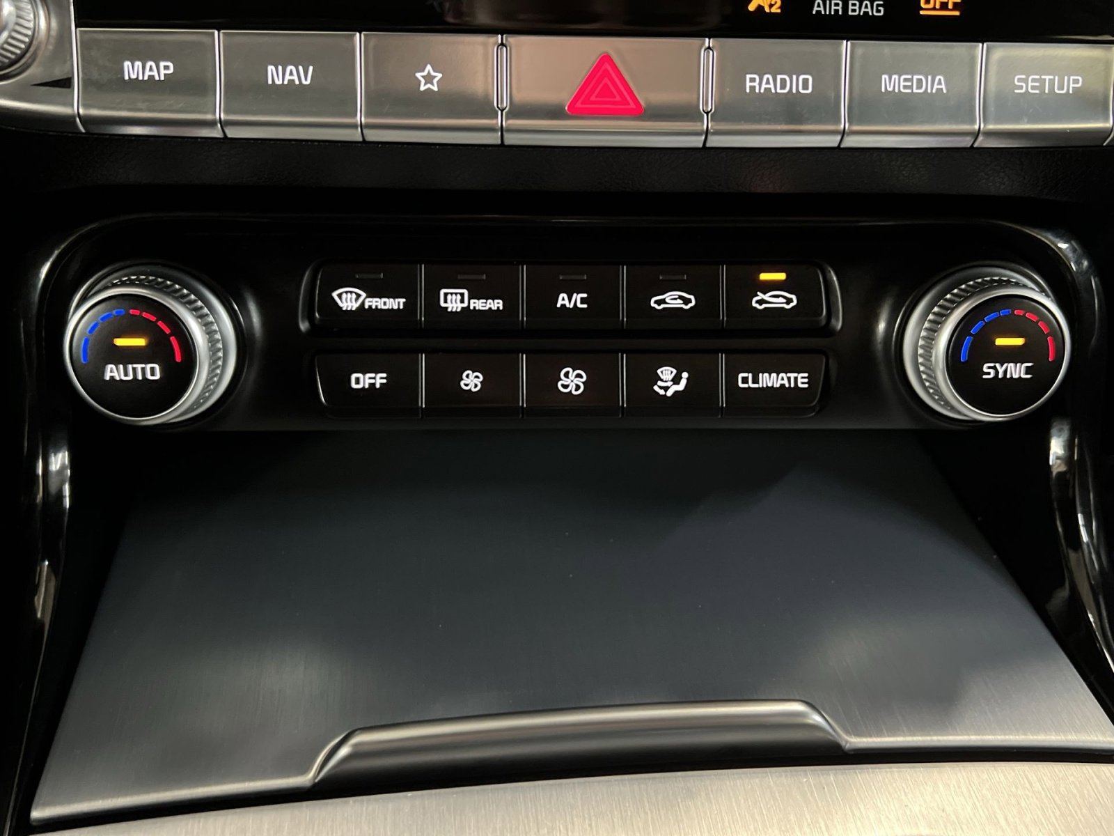 Used 2023 Kia Stinger GT2 AWD/4WD image 21