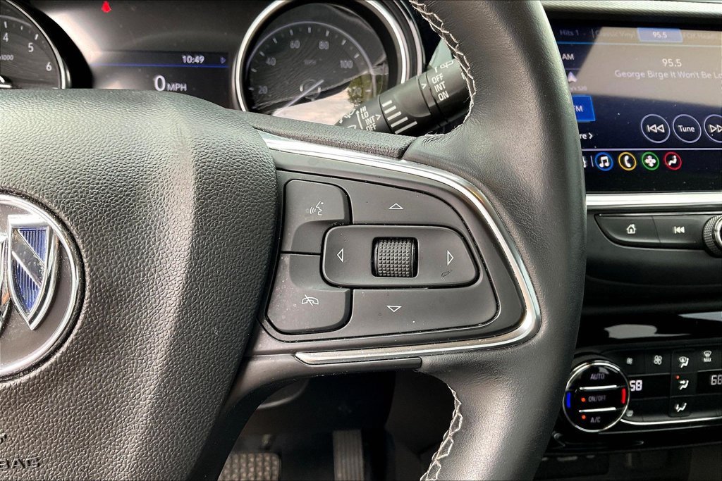 Used 2022 Buick Encore GX Select w/ Sport Touring Package FWD image 10