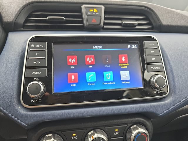 Used 2025 Nissan Versa SV w/ Trunk Package FWD image 25