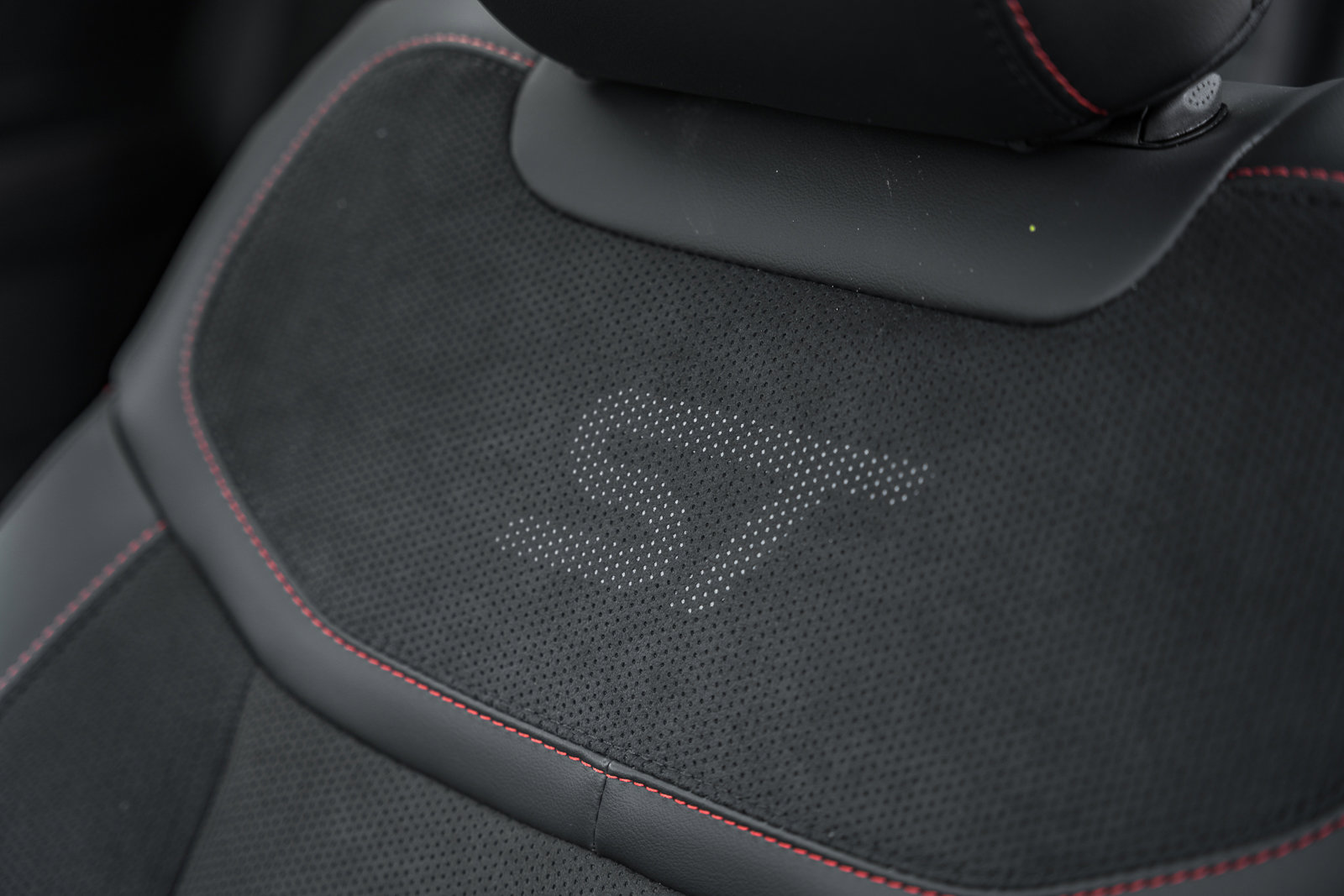 New 2026 Ford Explorer ST w/ Sun And Sound Package image 42