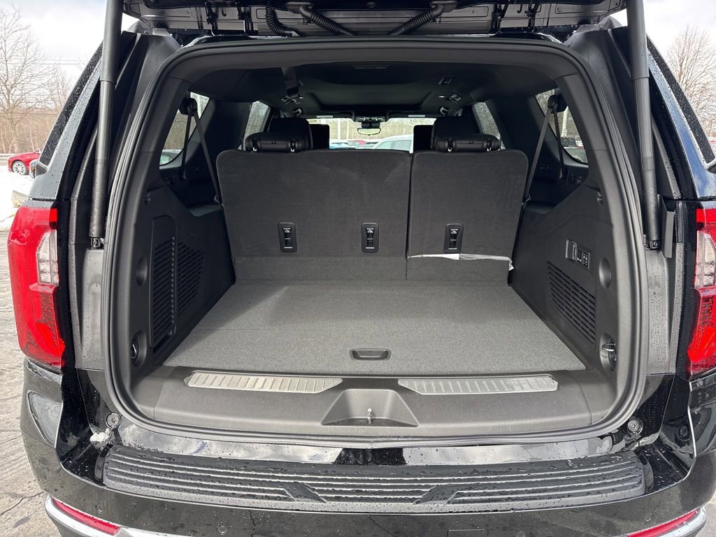 New 2026 GMC Yukon XL Denali w/ Denali Reserve Package image 15