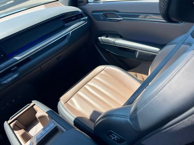 Certified 2024 Kia EV9 GT-Line AWD/4WD image 11