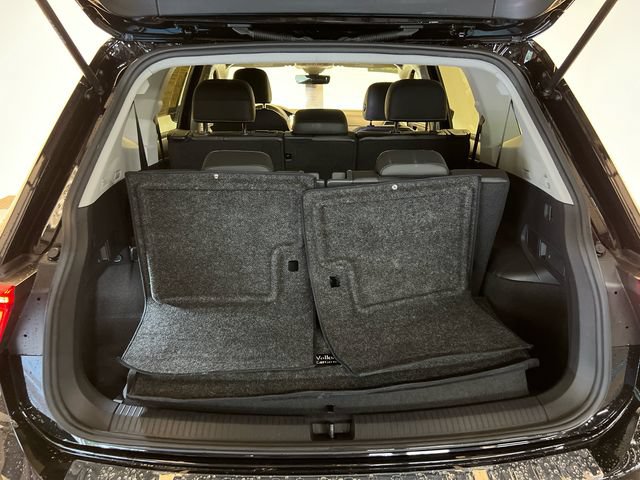 Certified 2023 Volkswagen Tiguan SE FWD image 5