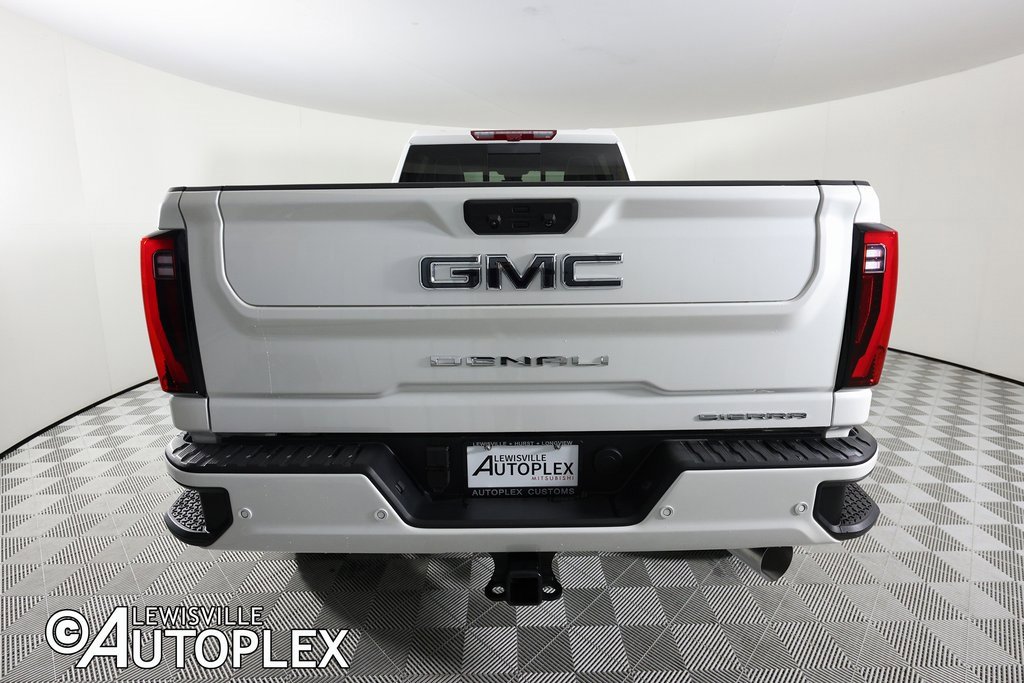 Used 2025 GMC Sierra 2500 Denali Ultimate image 6