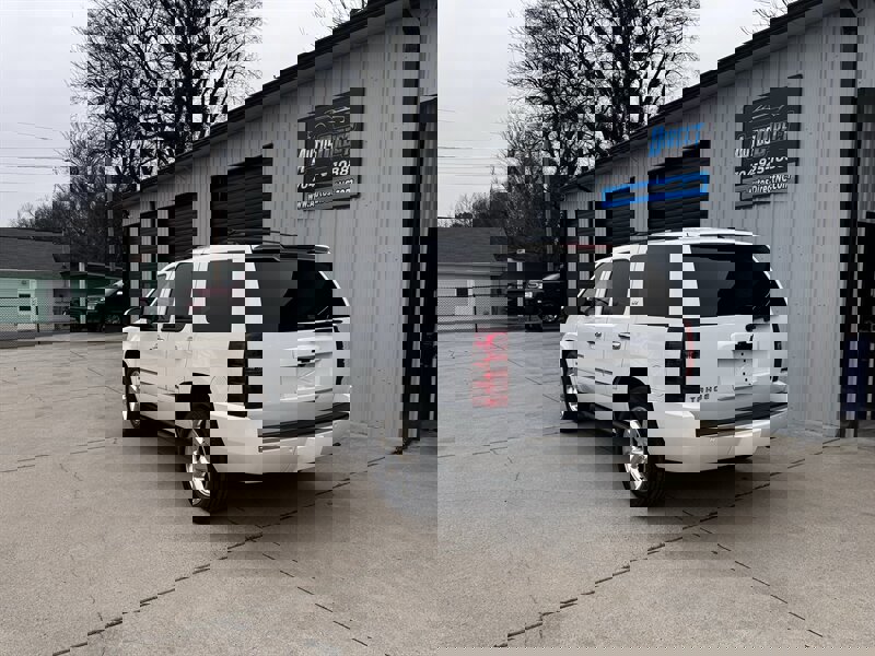 Used 2011 Chevrolet Tahoe LTZ image 6