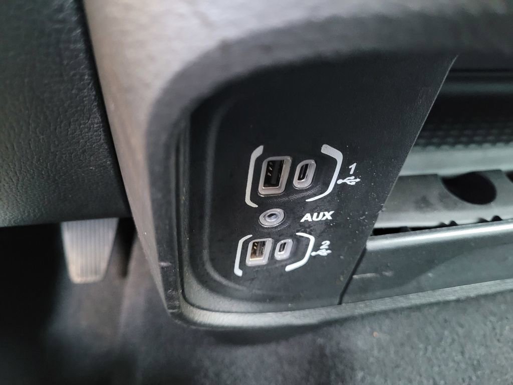 Used 2024 RAM 2500 Laramie w/ Safety Group AWD/4WD image 22