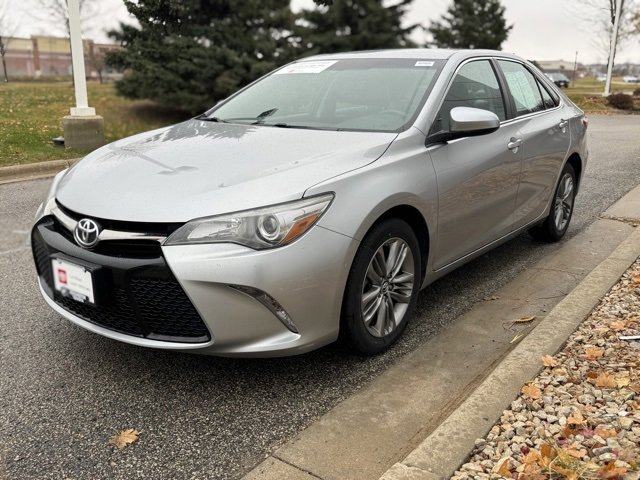 Certified 2016 Toyota Camry SE image 30