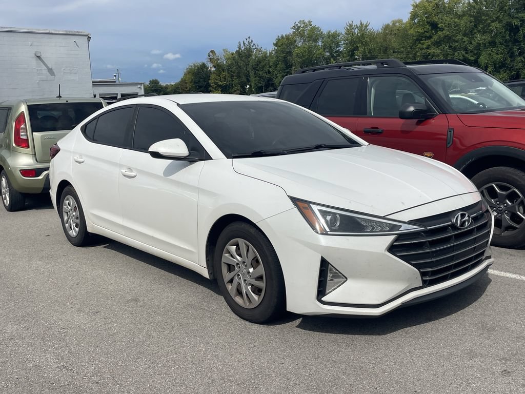 Used 2020 Hyundai Elantra SE w/ Cargo Package (C1)