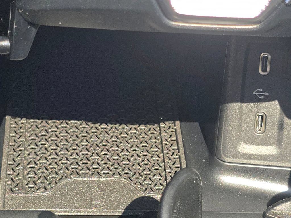 New 2026 Mercedes-Benz GLC 300 4MATIC image 33