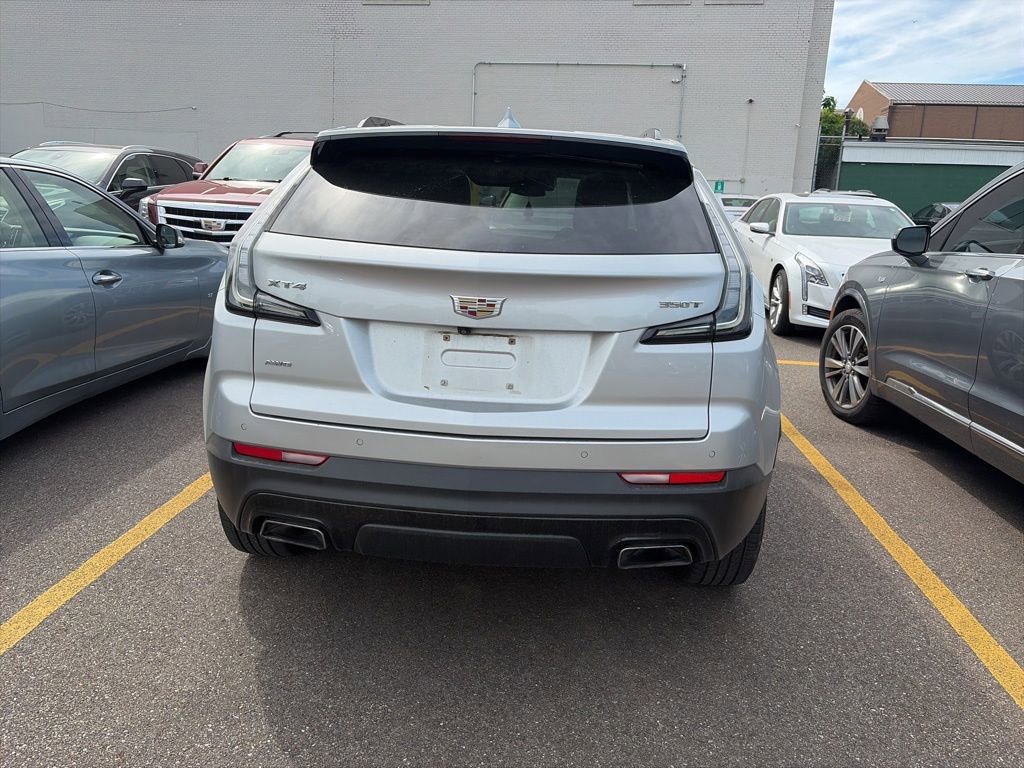 Used 2020 Cadillac XT4 Sport w/ Driver Awareness Package AWD/4WD image 7
