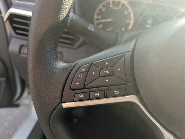 New 2026 Nissan Altima 2.5 SV FWD image 12