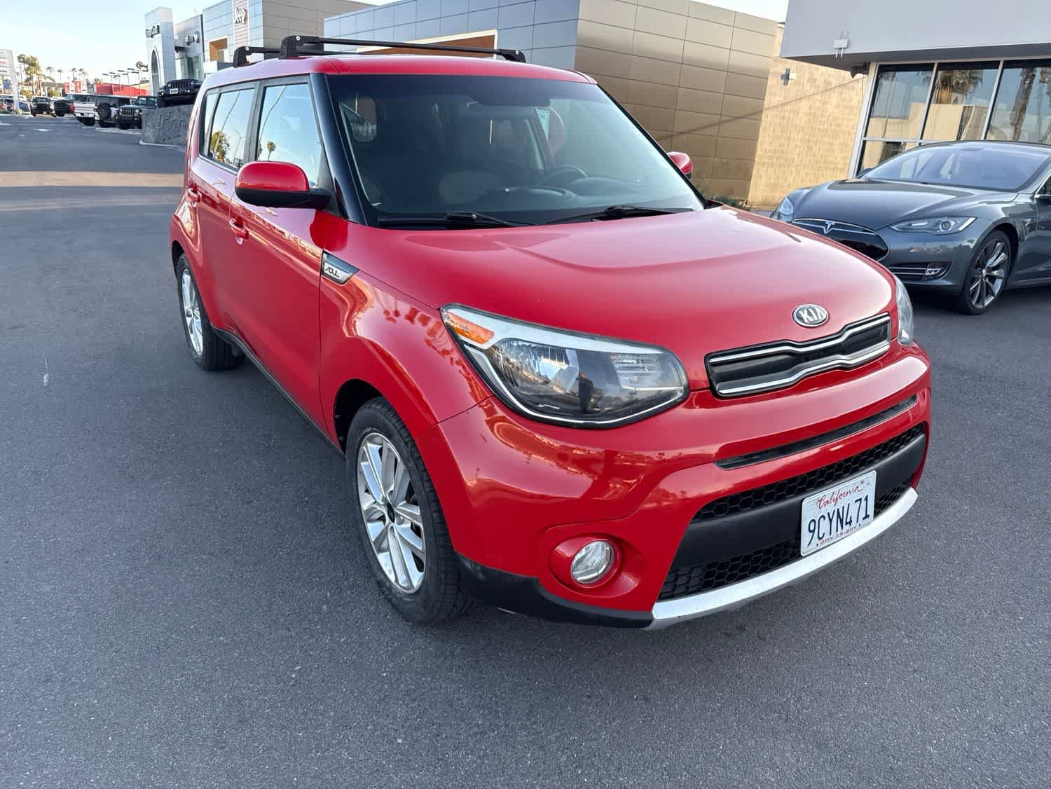 Used 2018 Kia Soul + FWD image 7
