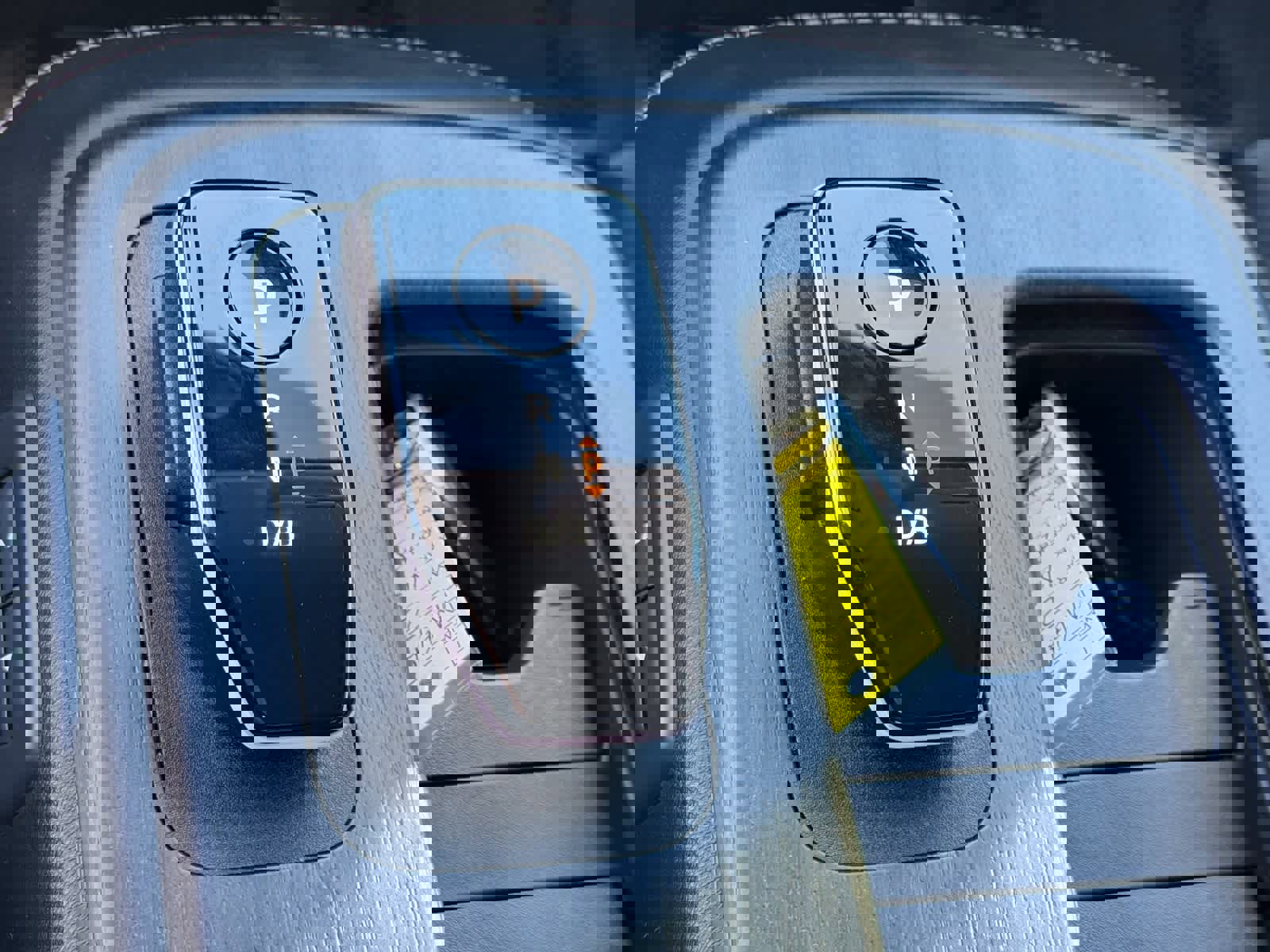 Certified 2025 Nissan Ariya ENGAGE image 29