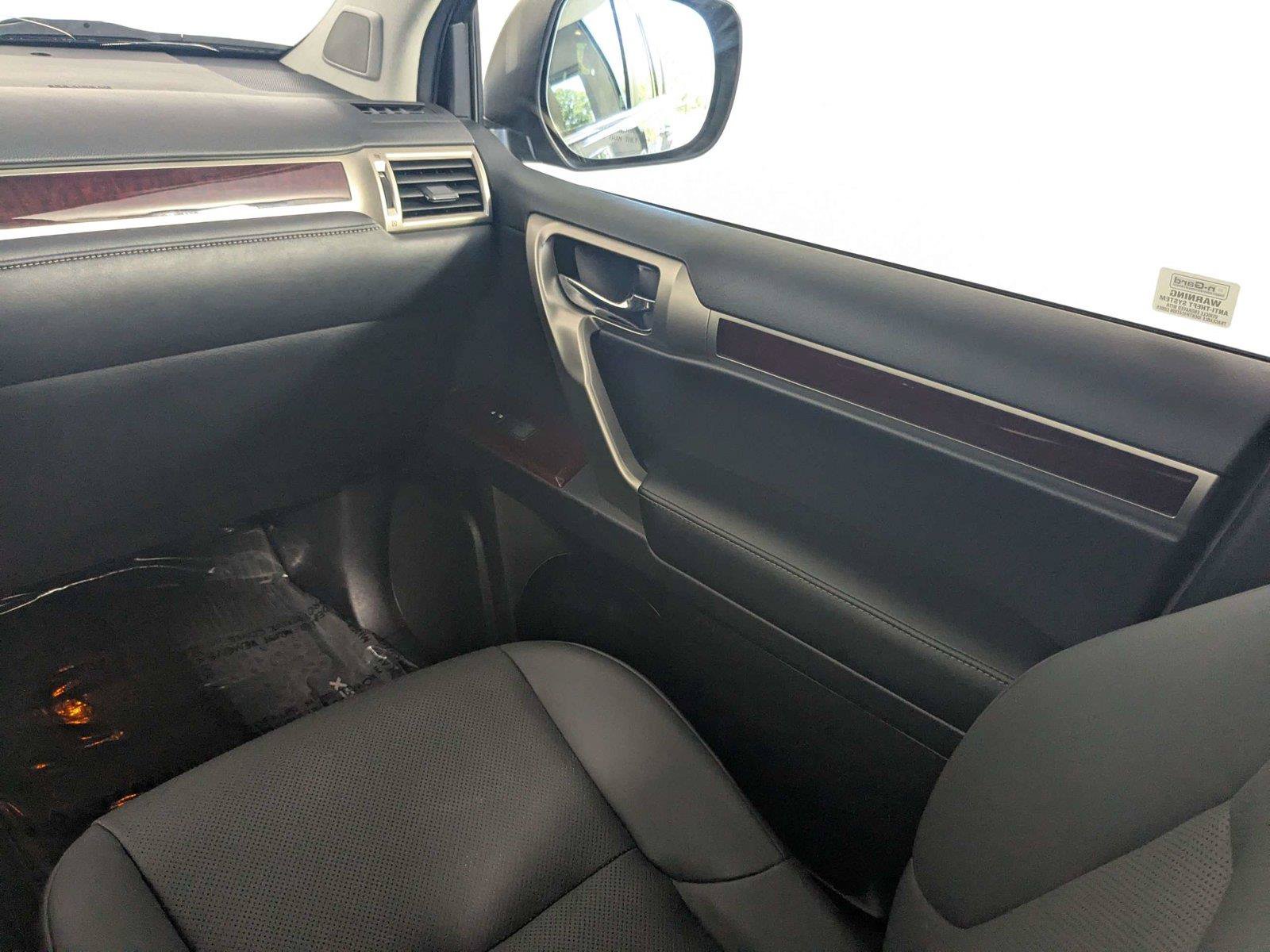 Used 2019 Lexus GX 460 Premium AWD/4WD image 42